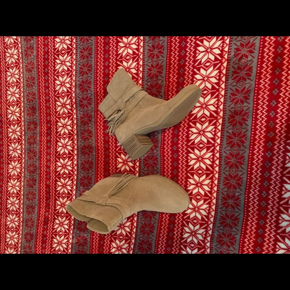 Ugg Ankle Boots
